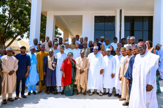 Gov Fintiri Meets APC House of Representatives Aspirants in Yola